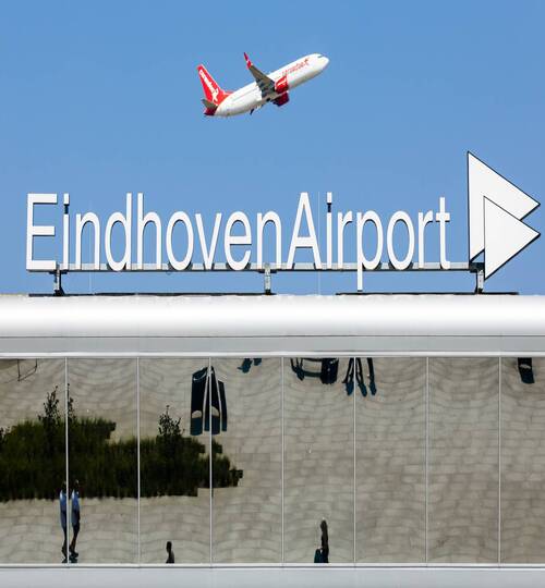 taxi-eindhoven-airport-service.jpg